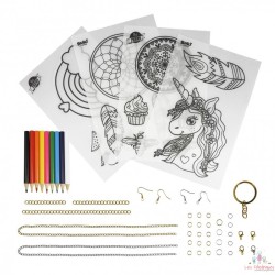 Bijoux plastique fou